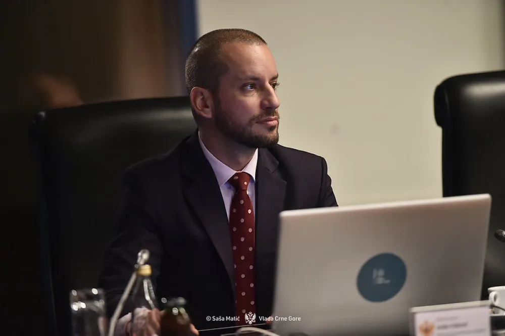 Odović: Ispo&scaron;tovaćemo svaku odluku suda vezano za ru&scaron;enje Đukanovićeve kuće