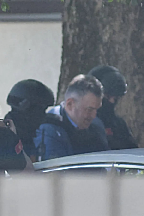 Odbijeno jemstvo za Kneževića, traži da se suđenje za slučaj "koverta" prenosi javno