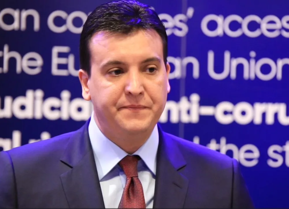 Andrej Milović na sjednici Vlade predlažio vanredne parlamentarne izbore