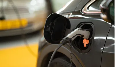 Elektirčni automobil