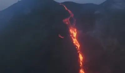 (VIDEO) Eruptirala Etna na Siciliji