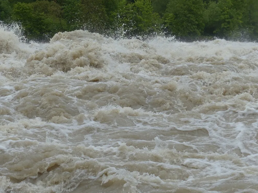 Velike poplave ugrožavaju milione ljudi &scaron;irom južne Azije