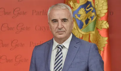 Deјan Đurović, poslanik Nove srpske demokratiјe