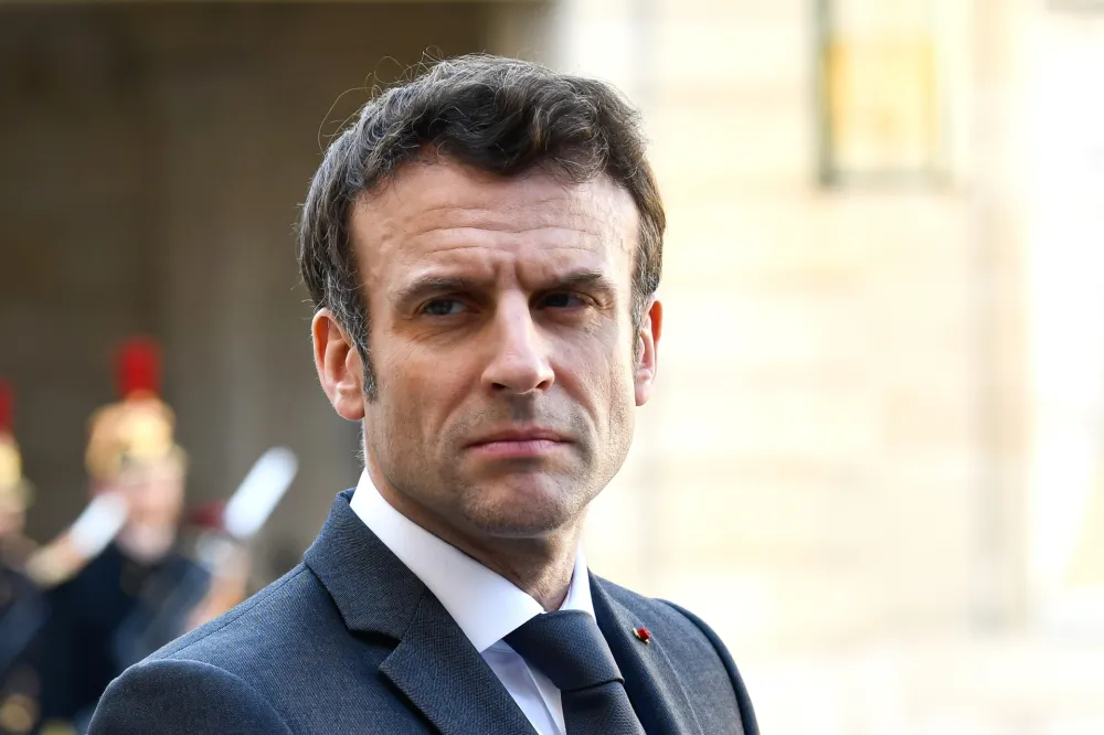 Emanuel Makron