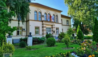 Zgrada Op&scaron;tine Berane