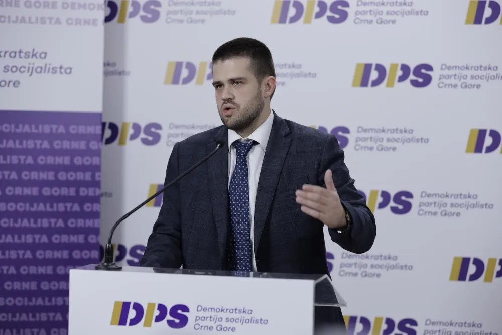 Nikolić o ugroženosti Đukanovića: Jo&scaron; jedna potvrda potpunog haosa u sektoru bezbjednosti