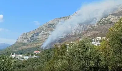 Pa&scaron;trovačka gora: Požar u blizini crkve Sv. Stefana Dečanskog