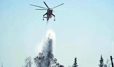Grčka poslala jo&scaron; vatrogasaca na Krit, naređena evakuacija &scaron;est sela