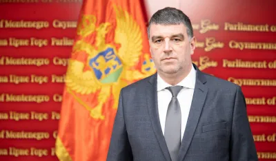 Zečević: DPS se borio protiv inflacije tako &scaron;to je benefite osjećalo samo privilegovano okruženje