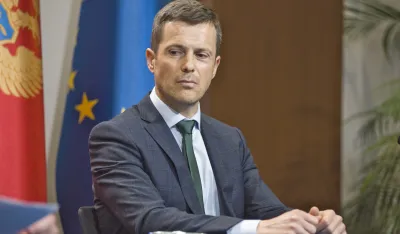 Mujović: Predviđeno uvođenje trži&scaron;nih premija