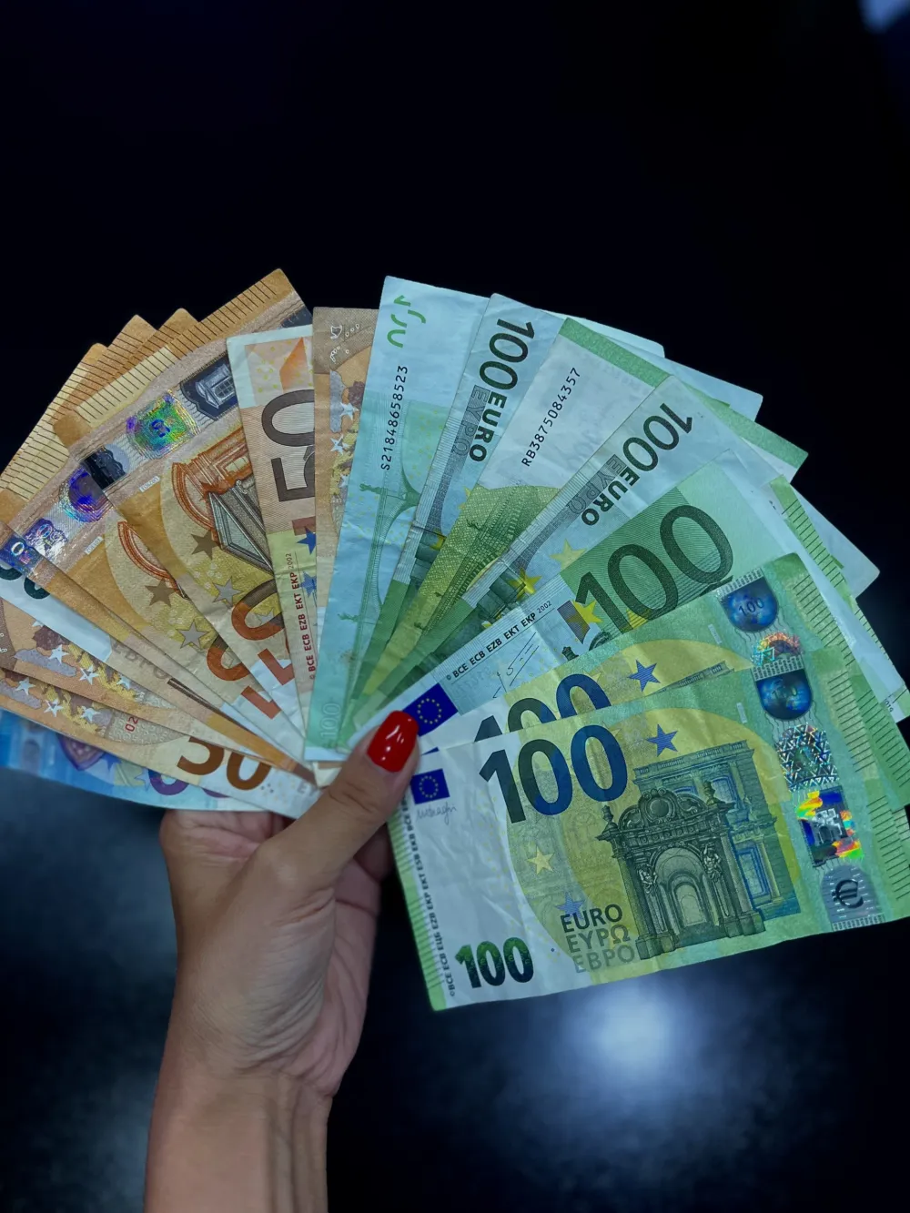Pare,novac,euri 