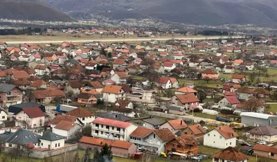 Nadležni da saop&scaron;te hoće li se ru&scaron;iti kuće pored piste