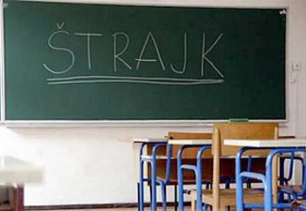 U &scaron;kolama &scaron;irom Srbije danas bez nastave: Protesti na trgovima i ispred &scaron;kolskih uprava