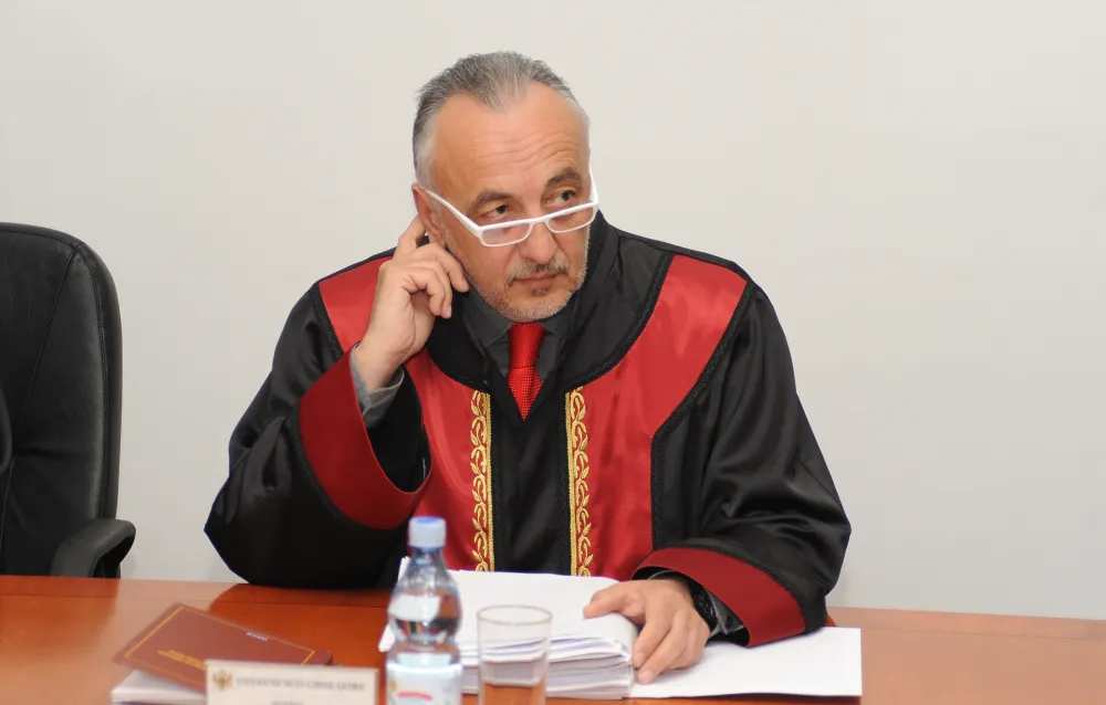 Gogić savjetuje Mandića
