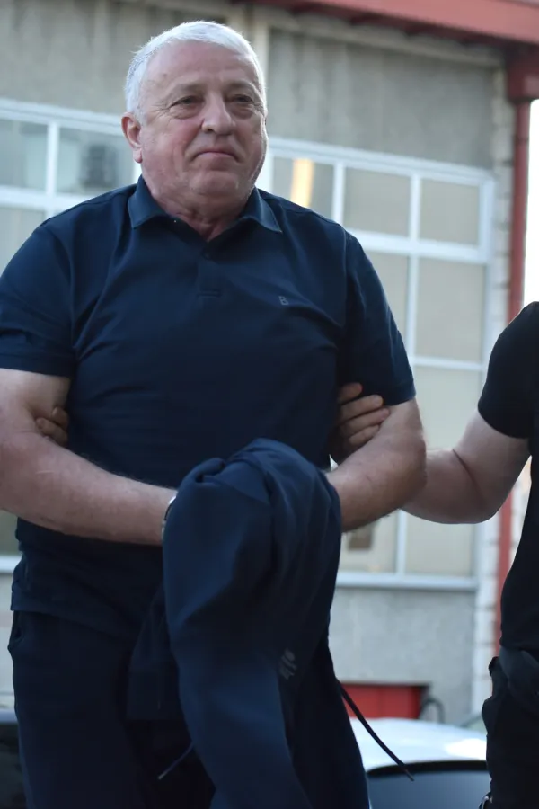 Zoran Lazovic privodjenje