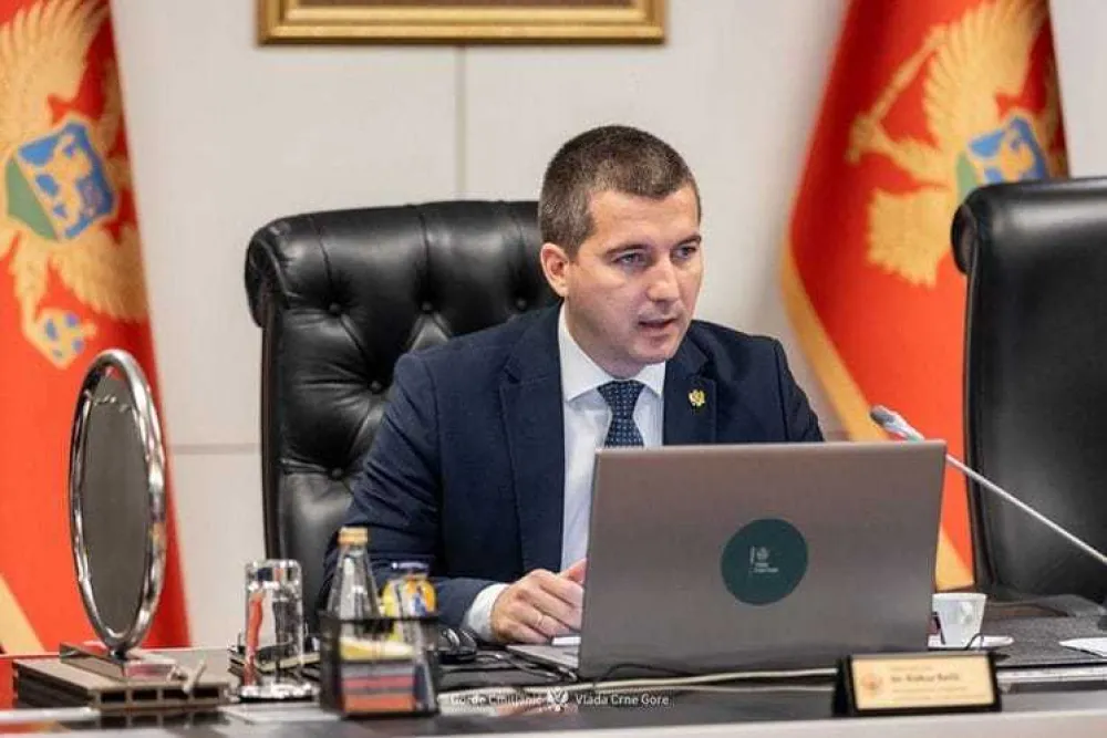 Bečić: BiH može računati na na&scaron;u nesebičnu pomoć, najiskrenije sauče&scaron;će porodicama nastradalih