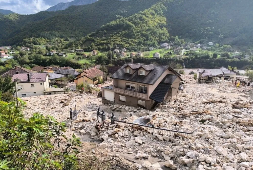 (VIDEO) Dječaku iz Jablanice poginula porodica, nema vi&scaron;e nikog svog