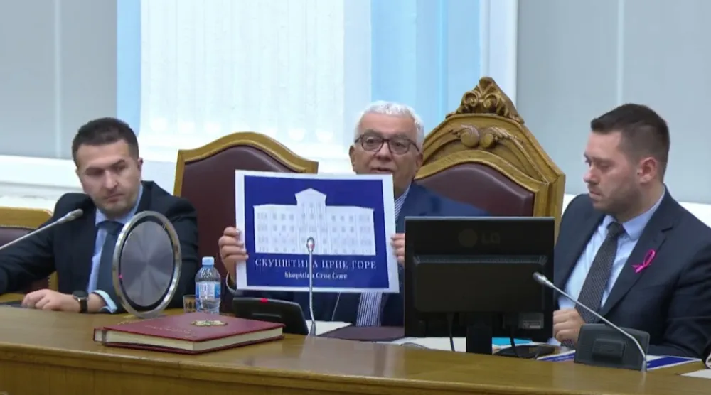 (VIDEO) Mandić predstavio novi logo Skup&scaron;tine