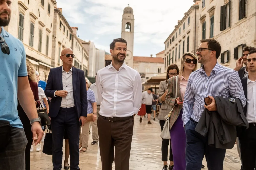 Milatović u Dubrovniku:&nbsp;Važno je da politiku devedesetih ostavimo iza nas
