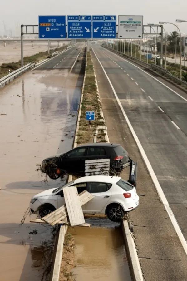 (VIDEO) Vojska na ulicama &Scaron;panije: Upaljen crveni alarm