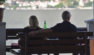 Prema podacima CBCG: Prihodi od turizma pali za skoro 50 miliona