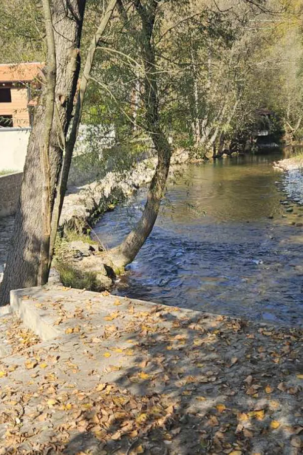 Dio mјe&scaron;tana Voljavca kod Biјelog Polja se protivi postavljanju obalo utvrde na riјeci Bistrici