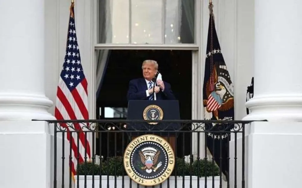 Anketa: Većina Amerikanaca zadovoljna pobjedom Trampa i potezima tokom prenosa vlasti