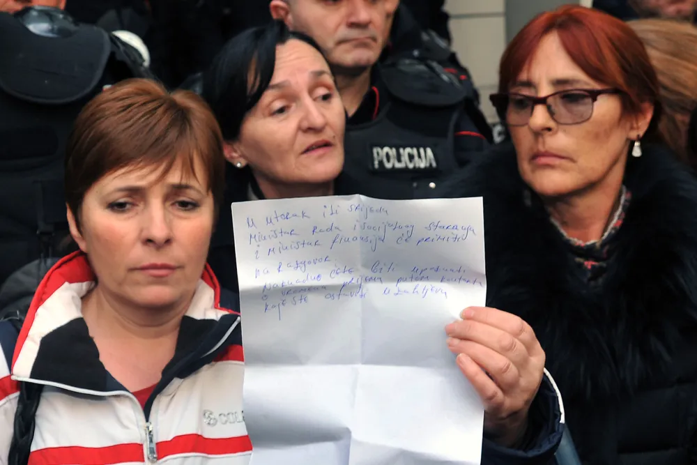 Savković: Prvo povećati primanja ugroženim građanima