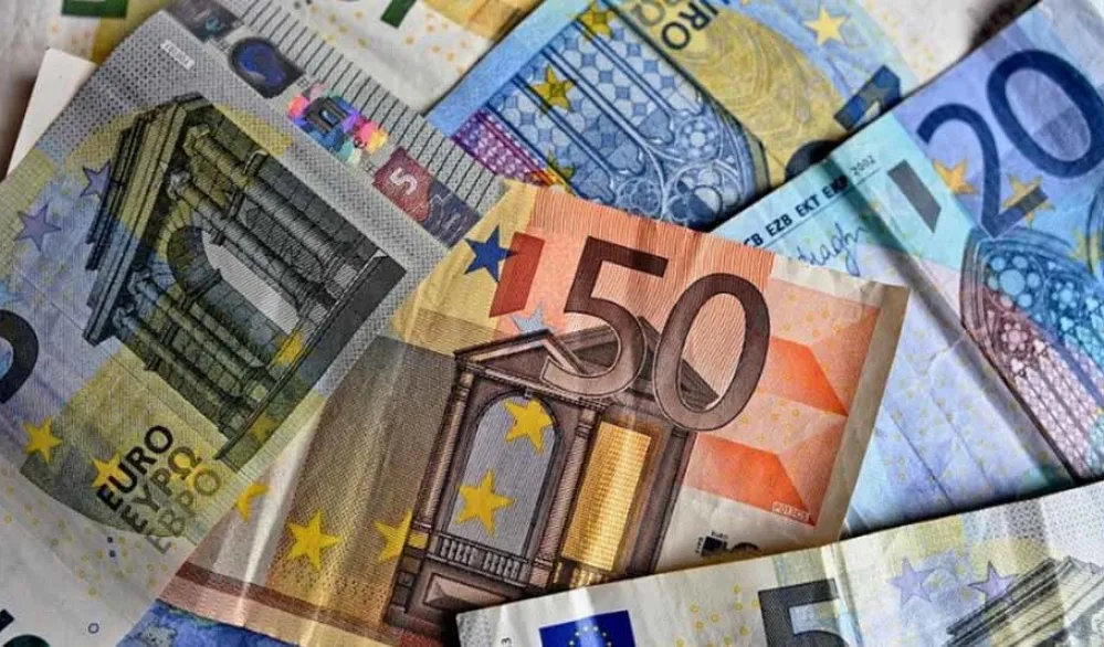 Evropska centralna banka smanjiće kamatne stope ako se nastavi pad inflacije