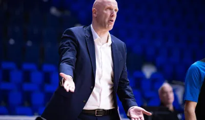Andrej Žakelj