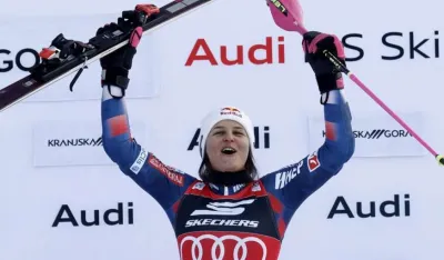 Zrinka Ljutić