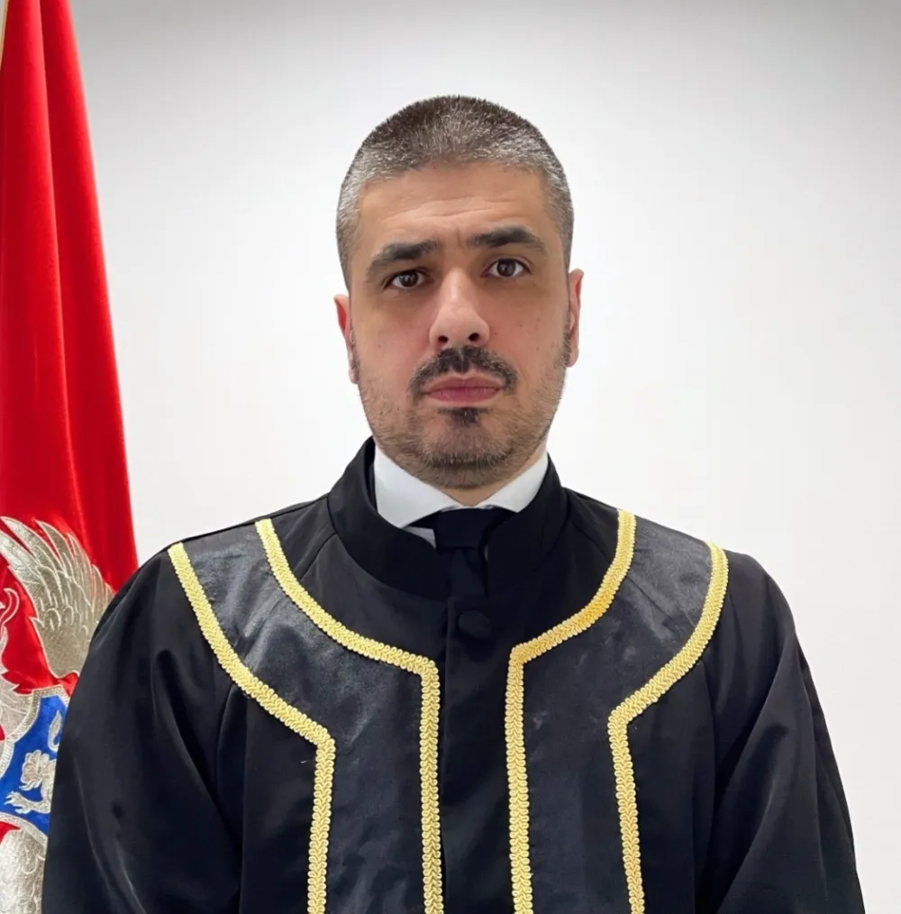 Pe&scaron;ić za "Dan": Sudstvo tavori u močvari besplodnih diskusija