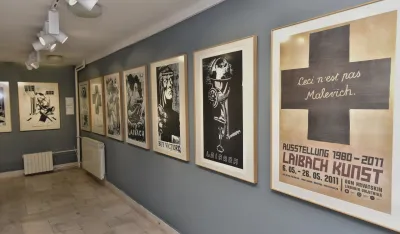 Dio postavke izložbe "Lajbah kunst" u galeriji MSUCG