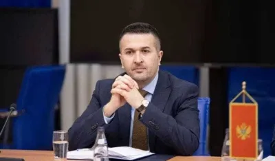 Pejović za &bdquo;Dan&rdquo;: Vanredni izbori nijesu državni interes