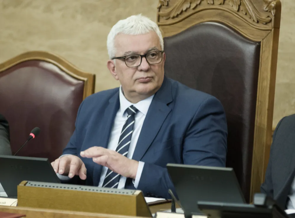 Mandić: Ja sam za razgovor, a ne upotrebu sile