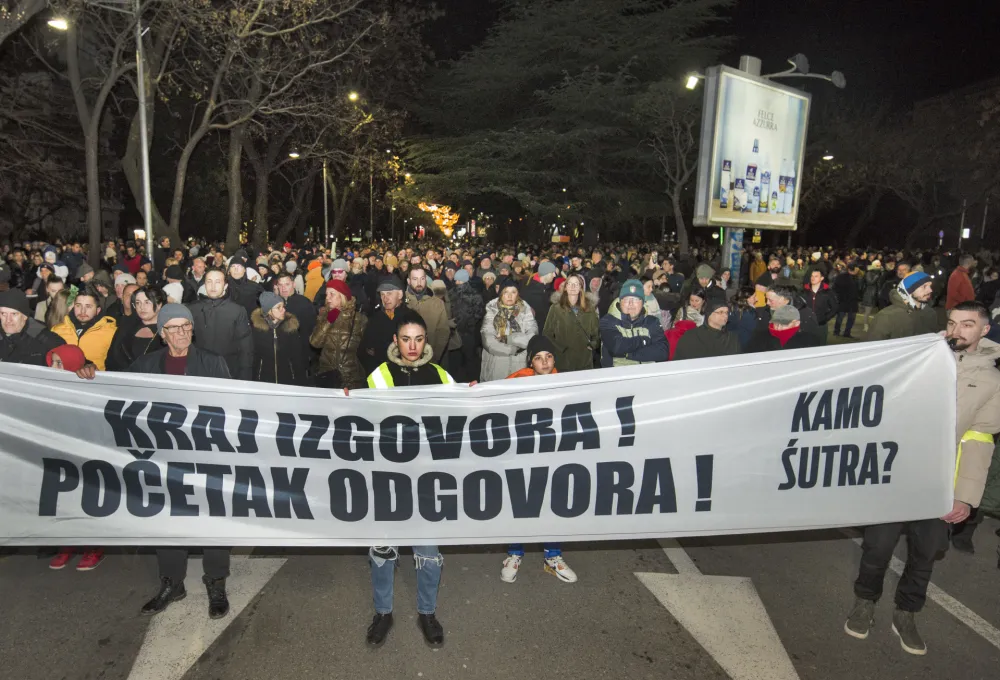 Novi protest &bdquo;Kamo śutra&ldquo; u subotu, protestna &scaron;etnja do Skup&scaron;tine