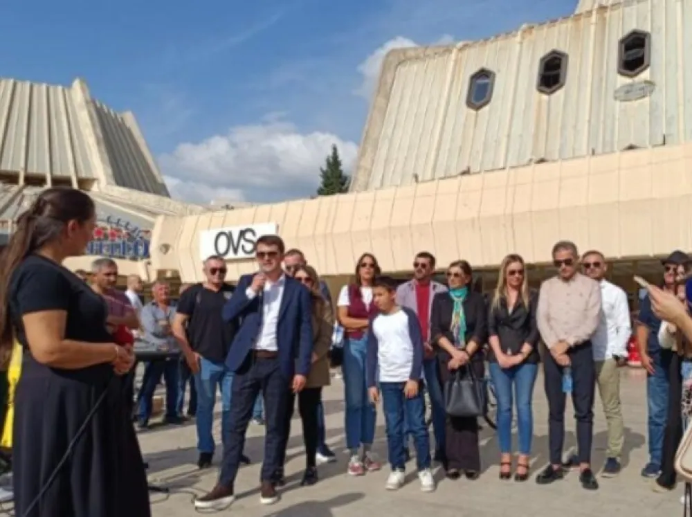 Optuženi za poku&scaron;aj ubistva učenika u Baru umjesto u sudnicu oti&scaron;ao u Makedoniju