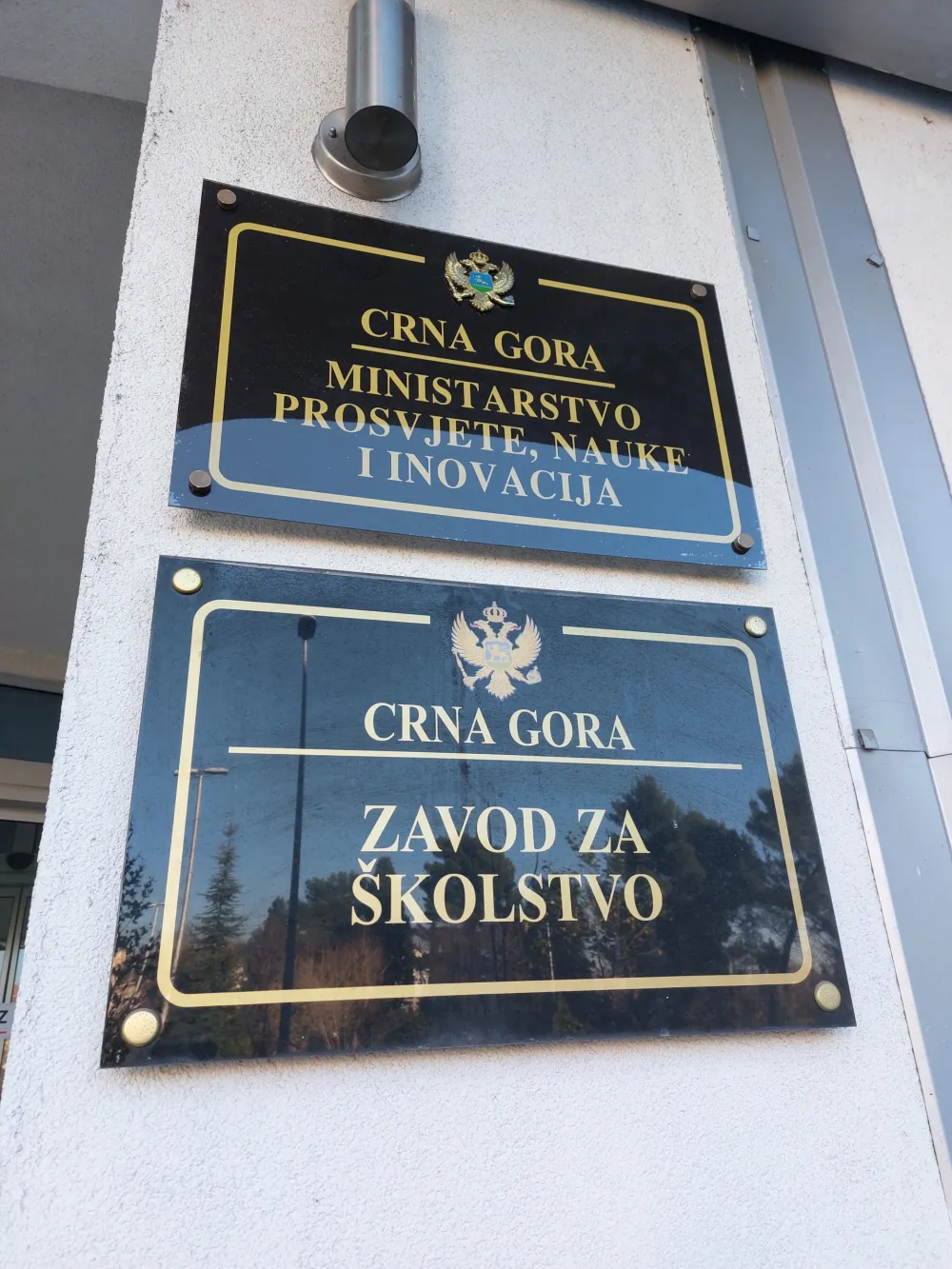 Napad na nastavnike biće krivično djelo