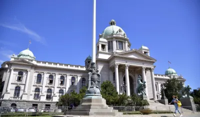 Večeras vanredna sjednica Vlade Srbije, odlučuje se o izborima