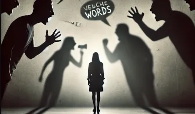 Žena koja trpi verbalno nasiljeDALL&middot;E 2025-02-06 17.04.26 - A dramatic scene showing shadows of people yelling aggressive words at a single woman standing alone. The shadows are large and looming, symbolizing v.webp