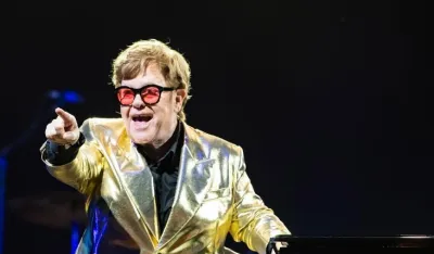 (VIDEO) Elton Džon doživio nervni slom
