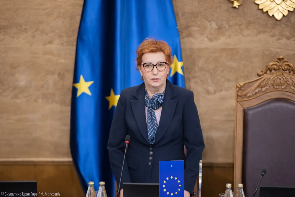 Popović: Crna Gora prepoznaje značaj žena i djevojaka u nauci