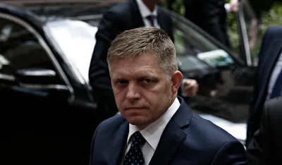 Fico: Zvaničnici EU nemaju mandat za razgovore u Parizu o prekidu vatre u Ukrajini