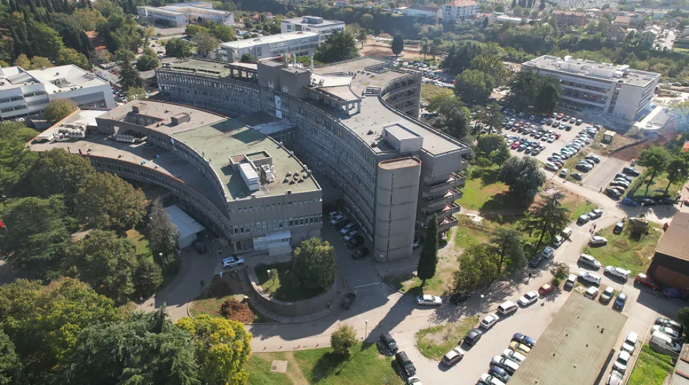 Posjete u KCCG i dalje zabranjene