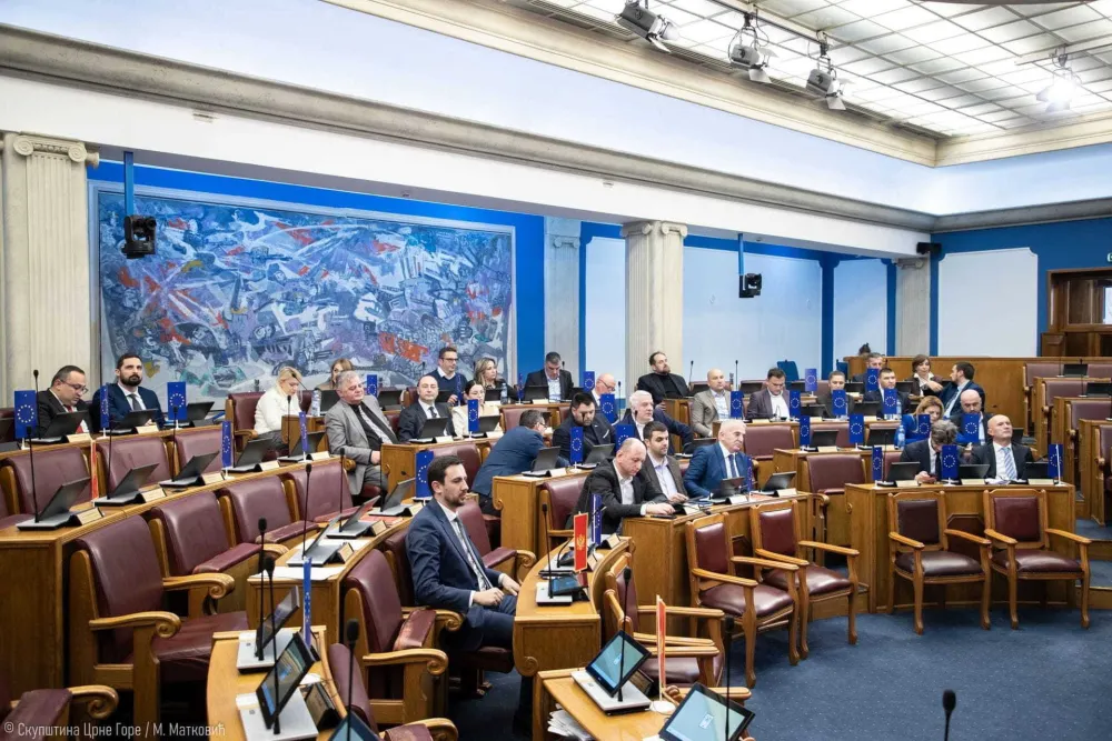 Crna Gora na korak do isplate prve tran&scaron;e iz Plana rasta: Predlog zakona danas u Skup&scaron;tini