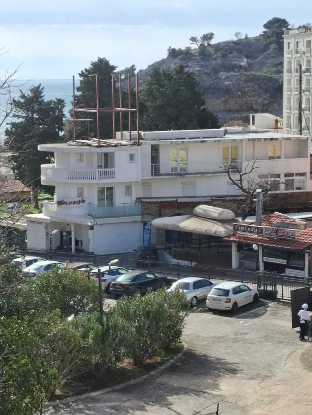 Sutomore: Na "divlje" gradio op&scaron;tinski funkcioner?