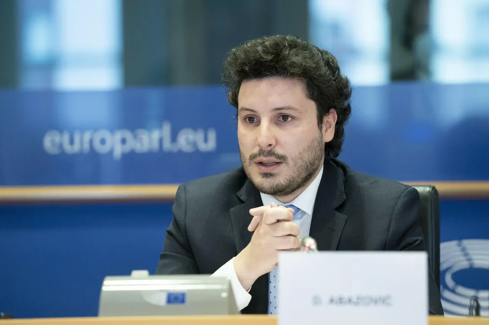 Abazović: Moje misli su uz Sjevernu Makedoniju