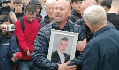 Родитељи жртава