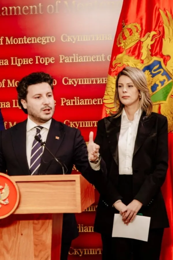 URA: PES i Vulin u akciji, na&scaron;la krpa zakrpu