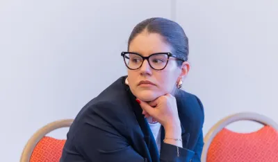 Maja Nikolić, UZOR